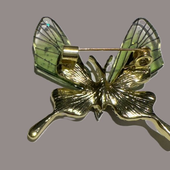 Gold-Tone Butterfly Brooch Pin w/ Rhinestones & Translucent Green Wings - New - Picture 4 of 4